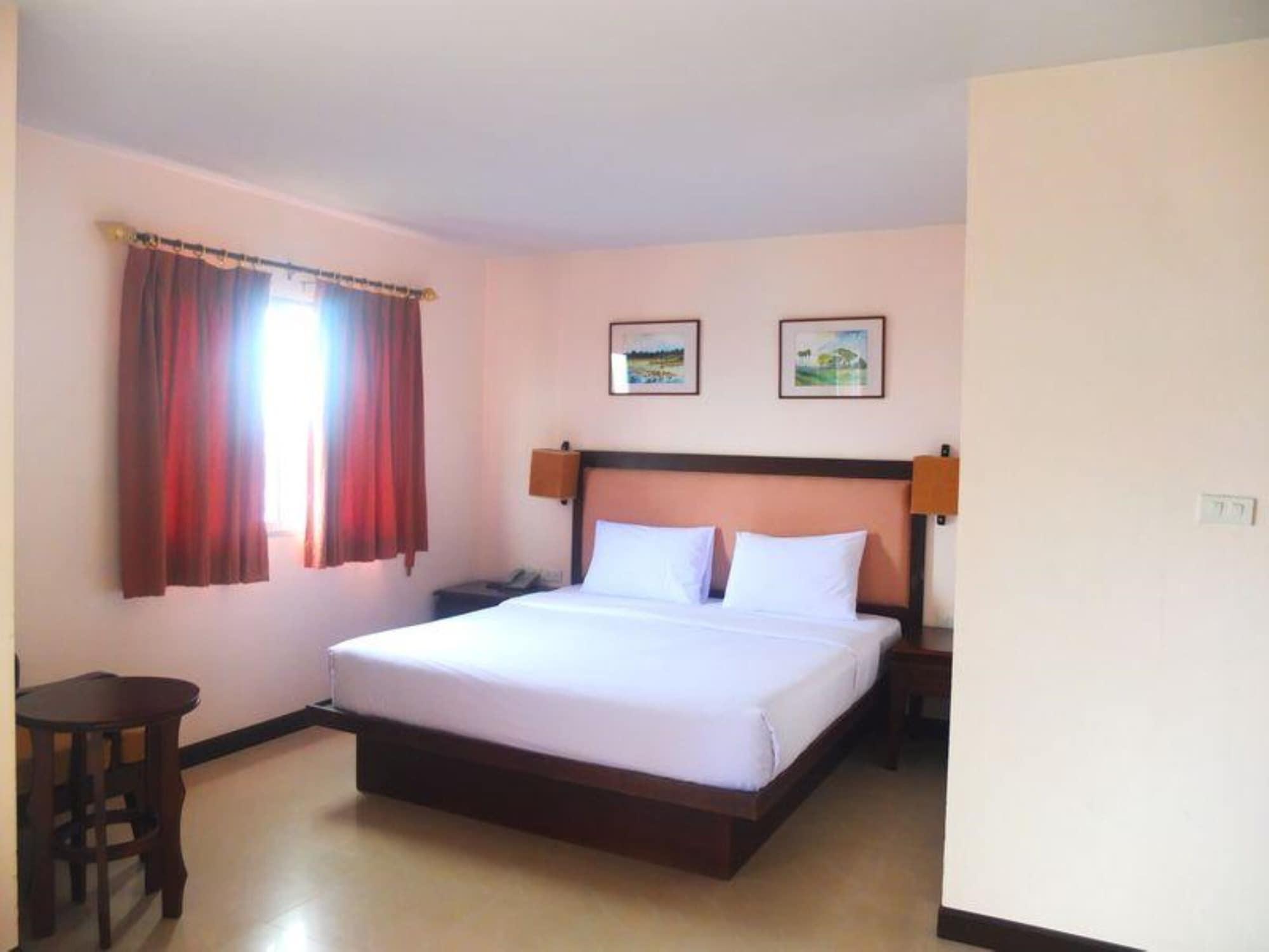 Naris Art Hotel Pattaya Εξωτερικό φωτογραφία